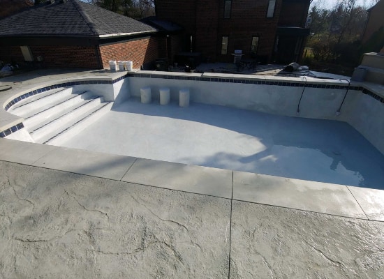 Cincinnati Gunite Swimming Pools and Spas - ACR Gunite Pools